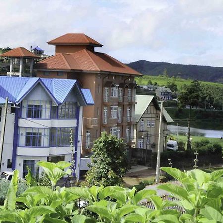 נוארה אליה Yoho Pello Lake Resort מראה חיצוני תמונה